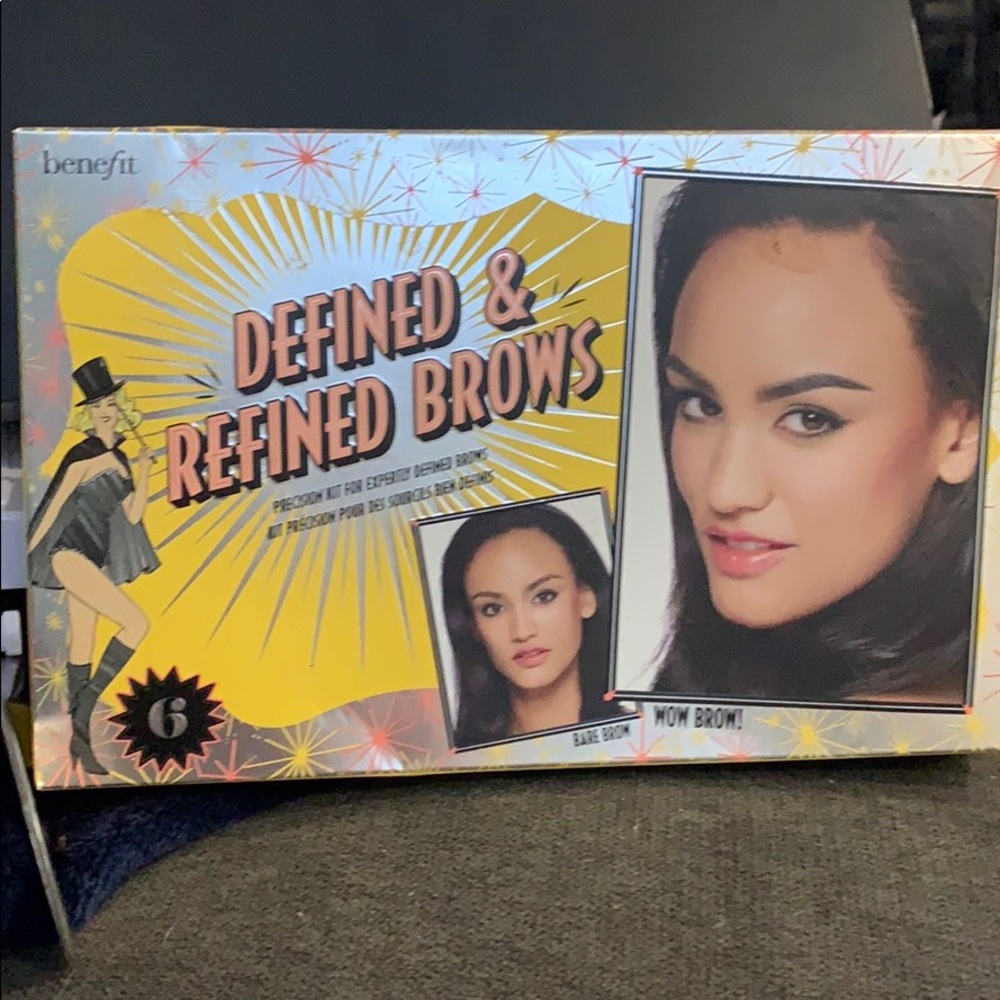 Benefit brow kit.  #6
